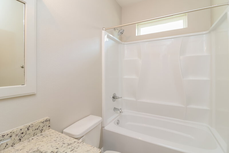 2,420/Mo, 3108 Rockwell Ln Fort Worth, TX 76179 Bathroom View
