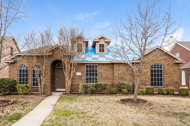 2,635/Mo, 203 Timbershade Dr Red Oak, TX 75154 External View