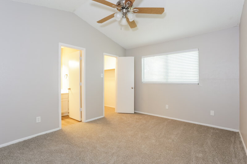 1,815/Mo, 3900 Dogwood Ct Fort Worth, TX 76137 Main Bedroom View