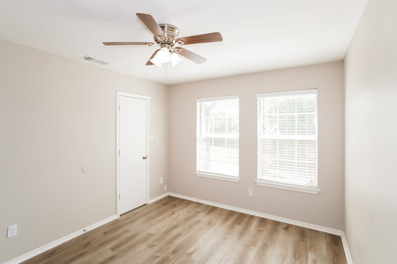 3,800/Mo, 1561 Sunnymeadow Rd Lancaster, TX 75134 Bedroom View