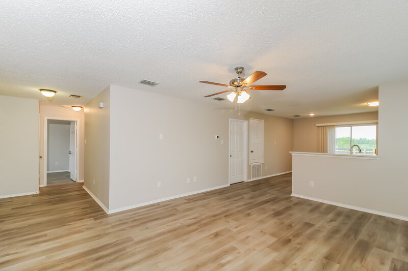 2,125/Mo, 1311 Dakota Trl Krum, TX 76249 Misc View 5