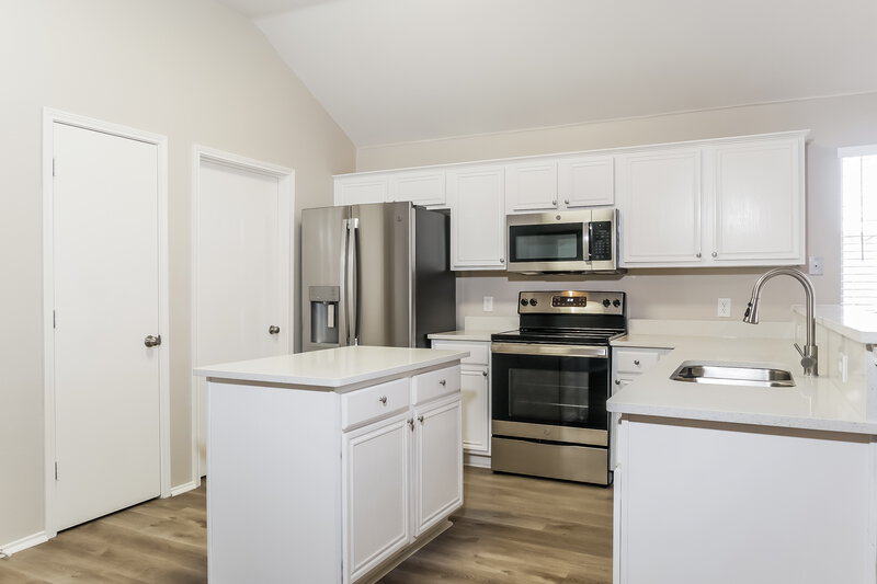 2,080/Mo, 1508 Kelly Ln Royse City, TX 75189 Kitchen View