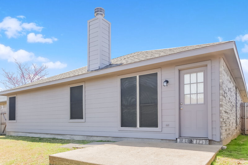 2,080/Mo, 1508 Kelly Ln Royse City, TX 75189 Rear View