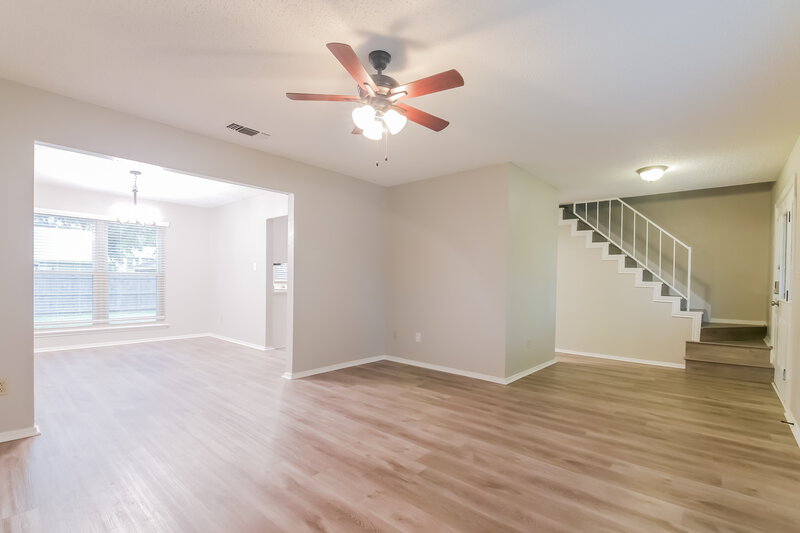 2,755/Mo, 2609 Chatham Ct Grand Prairie, TX 75052 Living Room View 2