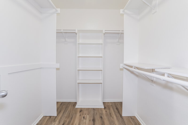 2,745/Mo, 13745 Village Vista Dr Haslet, TX 76052 Walk In Closet View