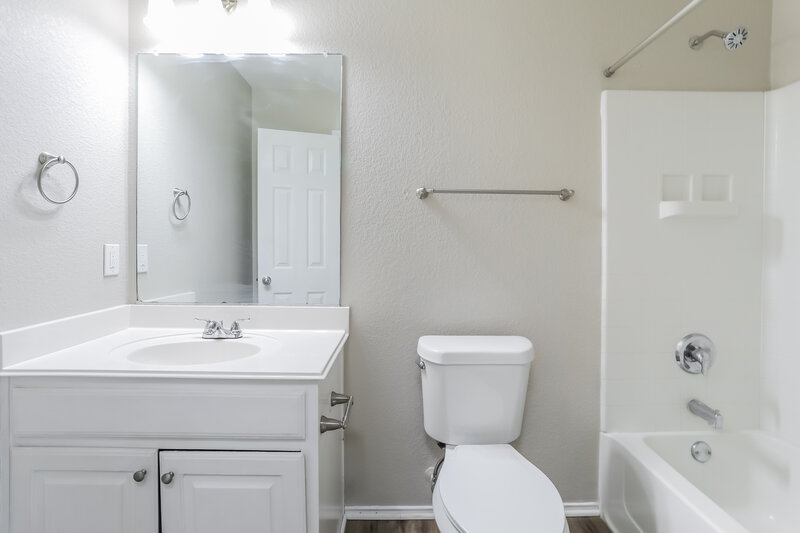 2,745/Mo, 13745 Village Vista Dr Haslet, TX 76052 Bathroom View