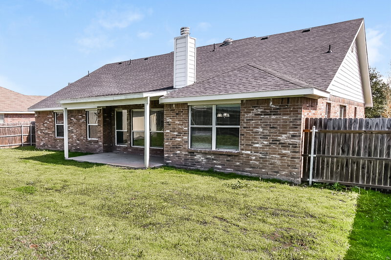 2,020/Mo, 206 Amherst Dr Forney, TX 75126 Rear View