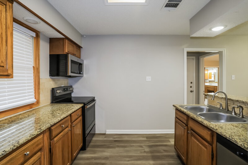 2,105/Mo, 2540 Sundance Ln Dallas, TX 75287 Misc View 4