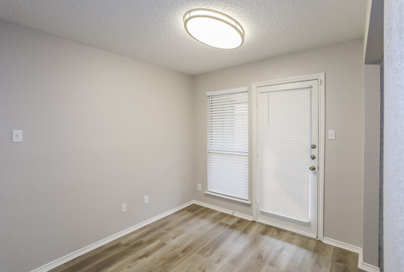 2,105/Mo, 2540 Sundance Ln Dallas, TX 75287 Misc View 5