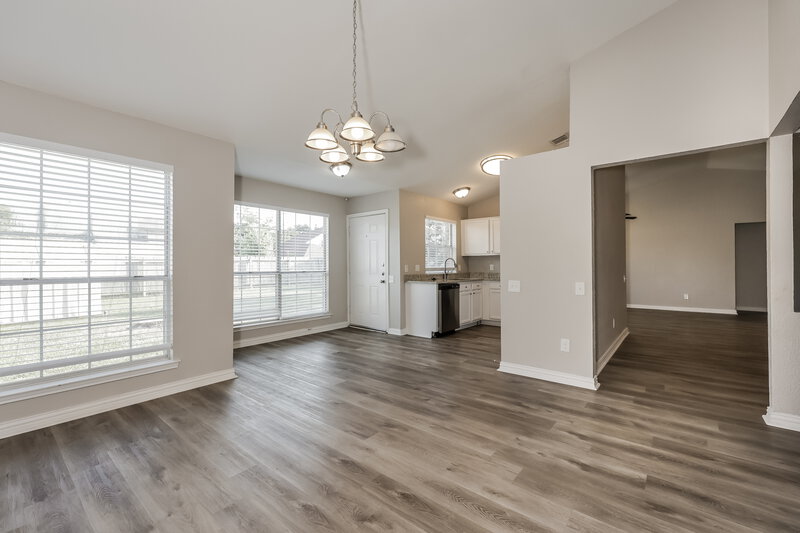 2,325/Mo, 114 Southern Pine Ct Arlington, TX 76018 Dining Room View