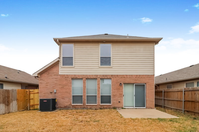 2,685/Mo, 1257 Kielder Cir Fort Worth, TX 76134 Rear View