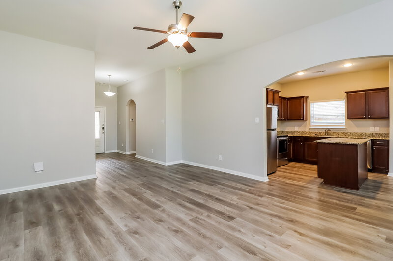 1,945/Mo, 13628 Helix Bridge Way Crowley, TX 76036 Living Room View 2