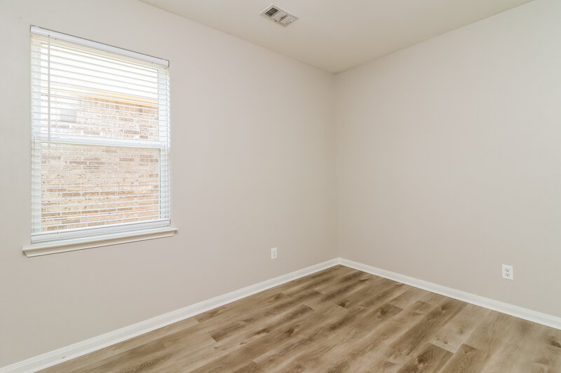 1,945/Mo, 13628 Helix Bridge Way Crowley, TX 76036 Bedroom View 2