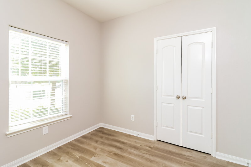 1,945/Mo, 13628 Helix Bridge Way Crowley, TX 76036 Bedroom View 4