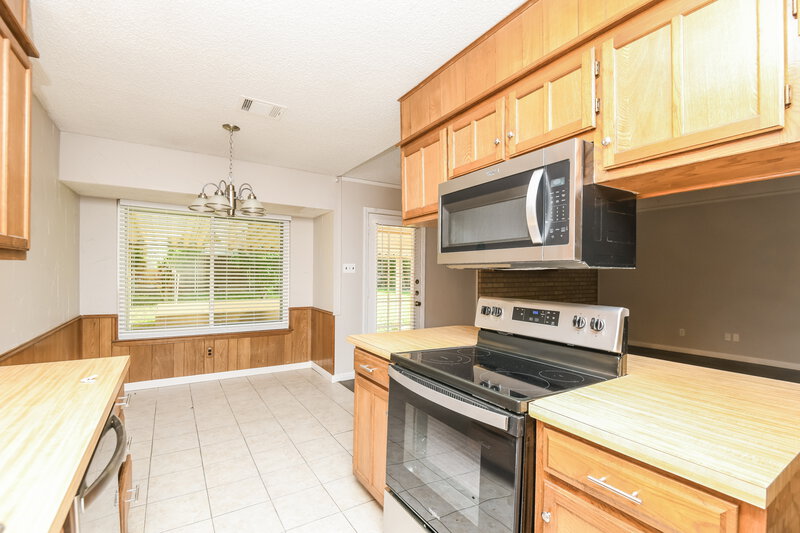 2,005/Mo, 6452 High Lawn Ter Watauga, TX 76148 Kitchen View 3