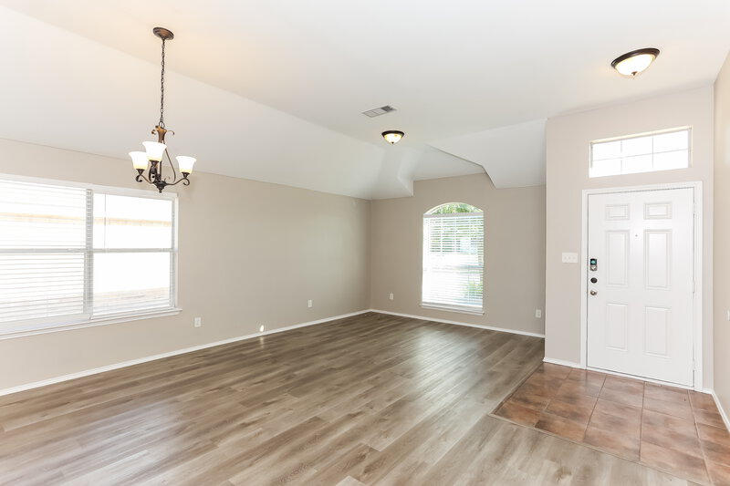 2,345/Mo, 1755 Reynolds St Lancaster, TX 75134 Family Room View