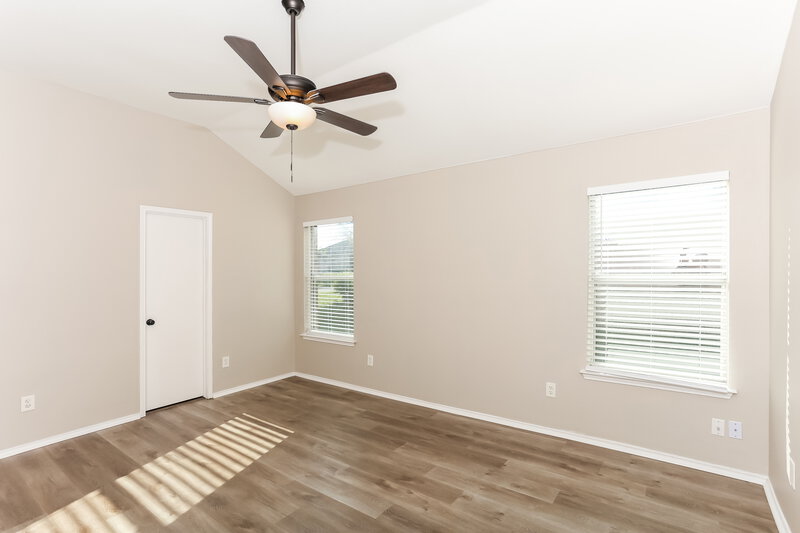 2,345/Mo, 1755 Reynolds St Lancaster, TX 75134 Main Bedroom View
