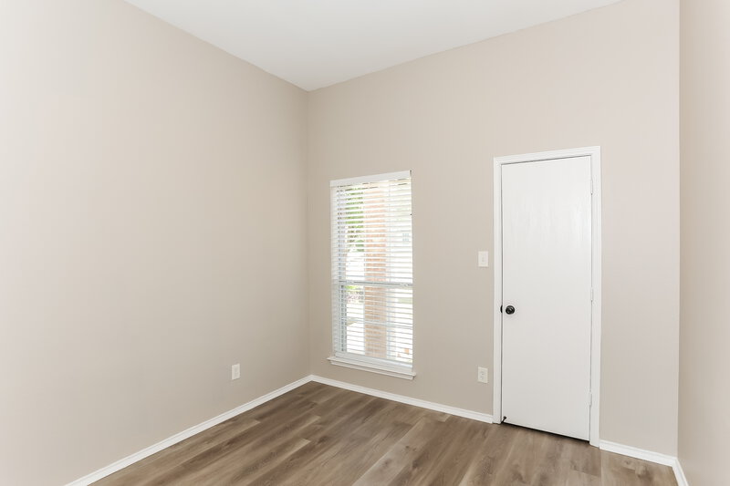 2,345/Mo, 1755 Reynolds St Lancaster, TX 75134 Bedroom View