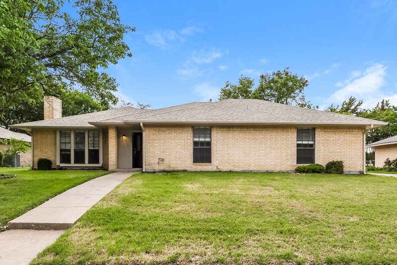 2,345/Mo, 1134 Madlynne Dr Cedar Hill, TX 75104 External View