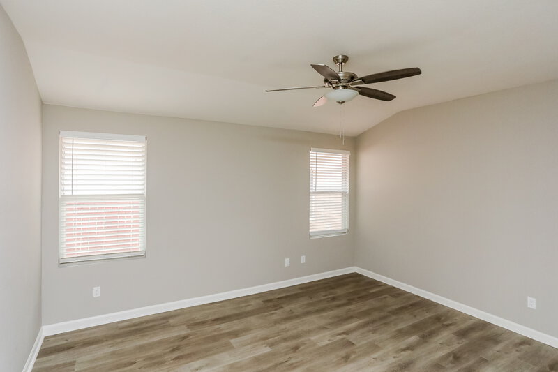 3,170/Mo, 1236 Yukon Dr Glenn Heights, TX 75154 Main Bedroom View