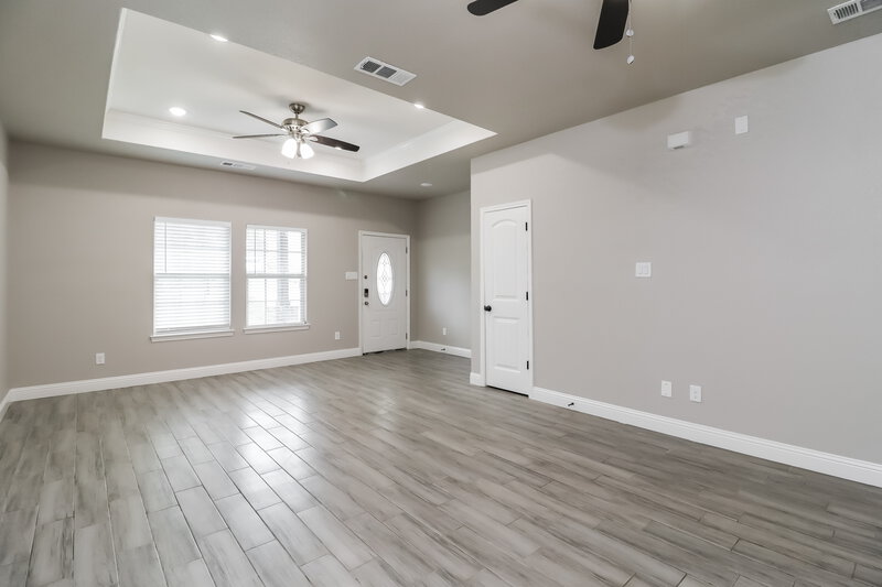 2,210/Mo, 2813 NW 19th St Fort Worth, TX 76106 Living Room View