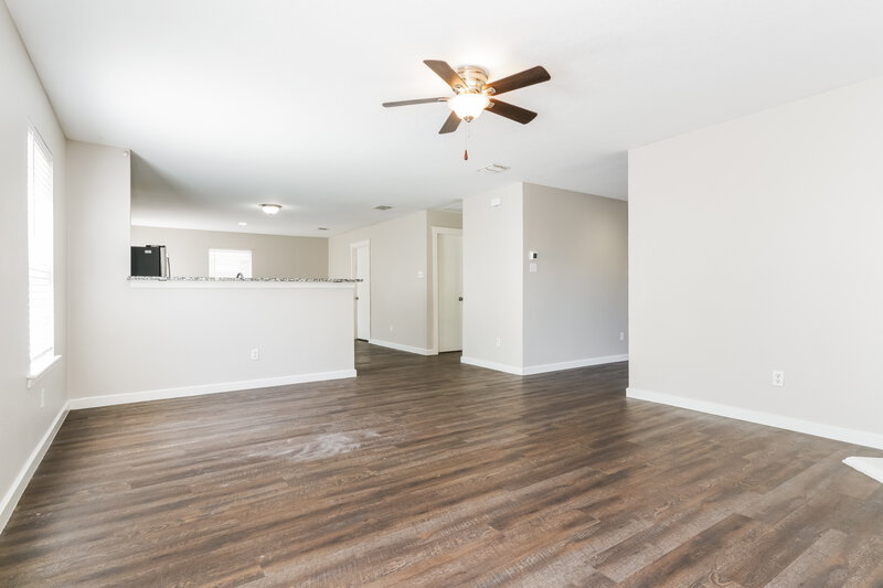 2,870/Mo, 2625 Redwood St Royse City, TX 75189 Living Room View 2