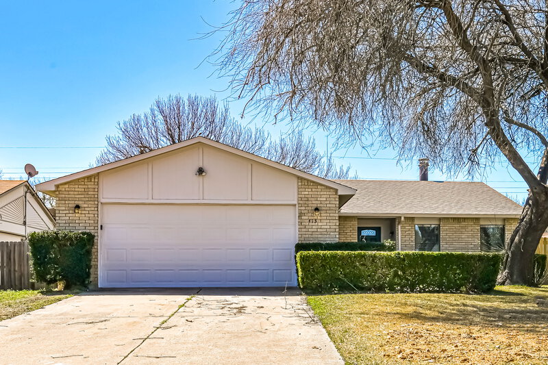 2,325/Mo, 413 Everest Ct Cedar Hill, TX 75104 External View