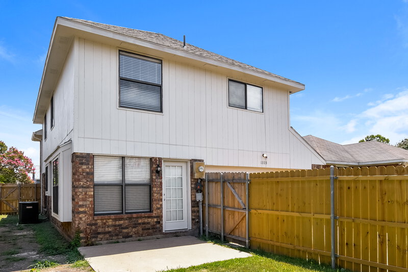2,020/Mo, 1333 Wheatfield Dr Mesquite, TX 75149 Rear View