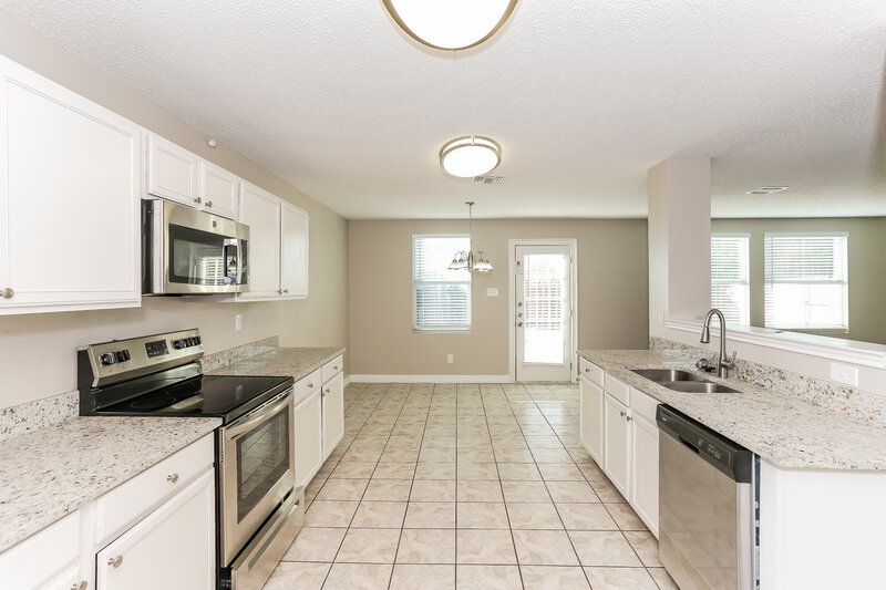 3,080/Mo, 621 Almandora Dr Arlington, TX 76002 Kitchen View 3