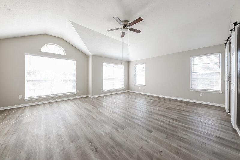 2,710/Mo, 6004 Team Ct Arlington, TX 76018 Main Bedroom View