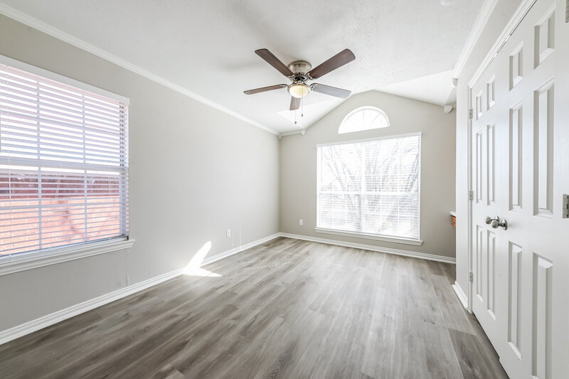 2,710/Mo, 6004 Team Ct Arlington, TX 76018 Bedroom View