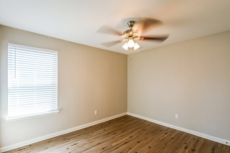 2,200/Mo, 8916 Highland Orchard Dr Fort Worth, TX 76179 Bedroom View 2