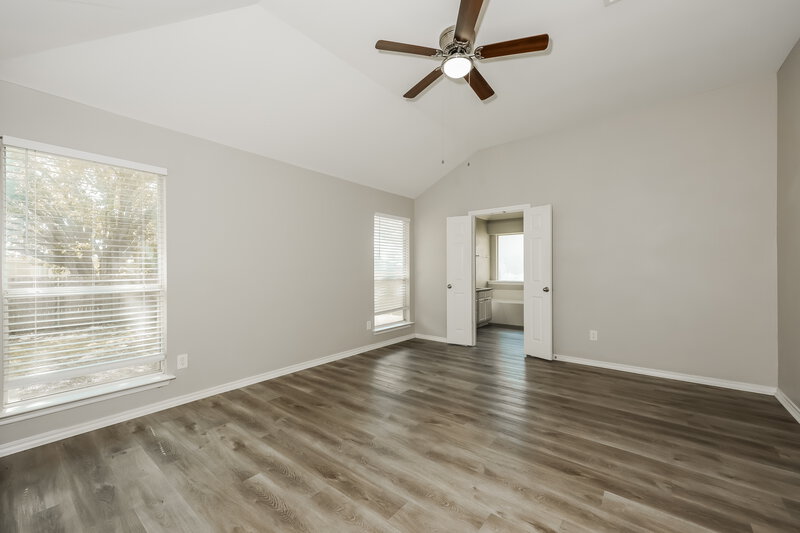 2,240/Mo, 7503 Quail Ridge Dr Arlington, TX 76002 Main Bedroom View