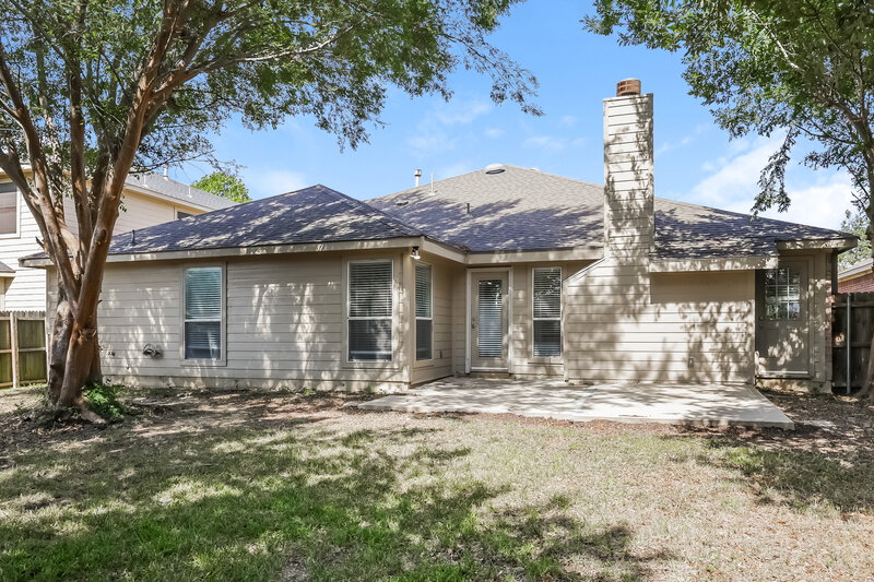 2,240/Mo, 7503 Quail Ridge Dr Arlington, TX 76002 Rear View 2