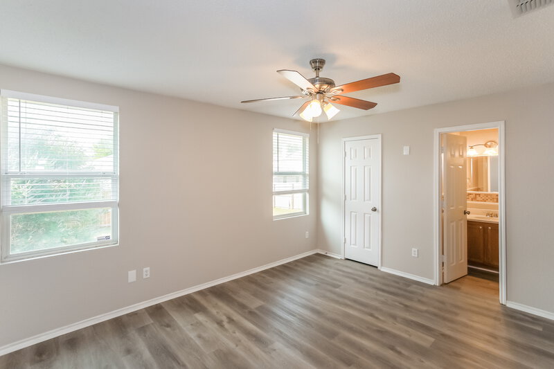 2,115/Mo, 1852 Lariat Dr Justin, TX 76247 Main Bedroom View