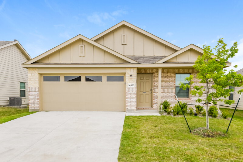 3,950/Mo, 14333 Desert Rain Trl Haslet, TX 76052 Front View