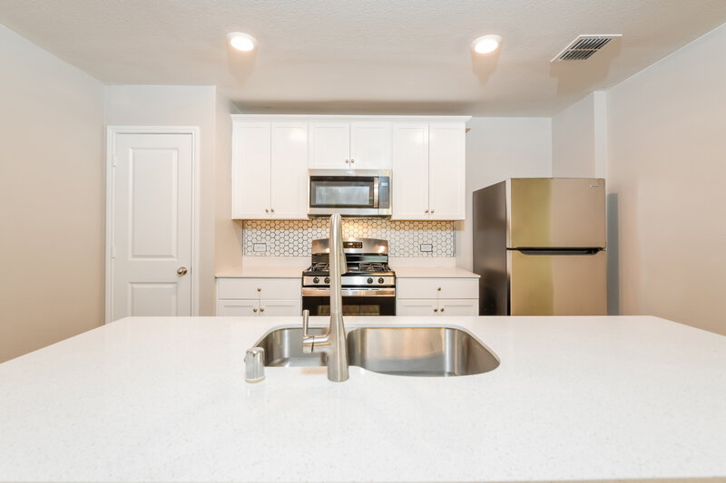 3,950/Mo, 14333 Desert Rain Trl Haslet, TX 76052 Kitchen View