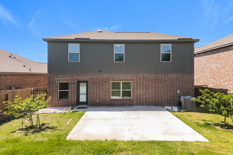 2,310/Mo, 2928 Parker Rd Anna, TX 75409 Rear View