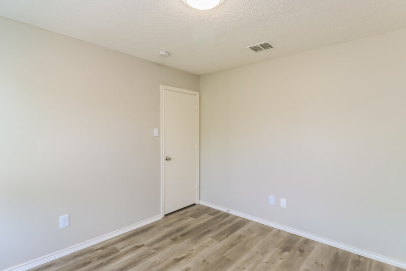 2,475/Mo, 708 Gibson St Cedar Hill, TX 75104 Bedroom View 3