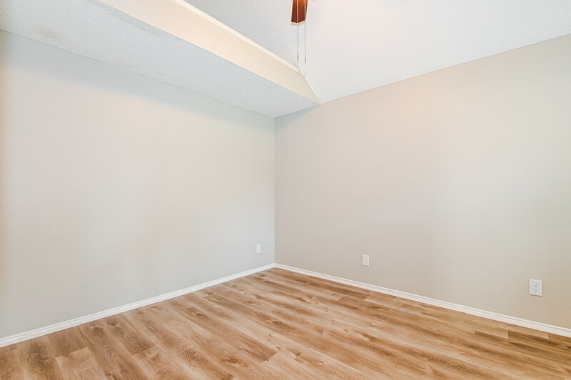 2,435/Mo, 2725 Park Valley Dr Mesquite, TX 75181 Bedroom View