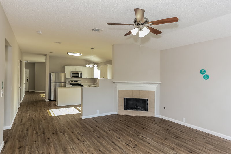 3,200/Mo, 1401 Anglican Dr Arlington, TX 76002 Living Room View