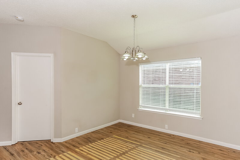 3,200/Mo, 1401 Anglican Dr Arlington, TX 76002 Dining Room View 2