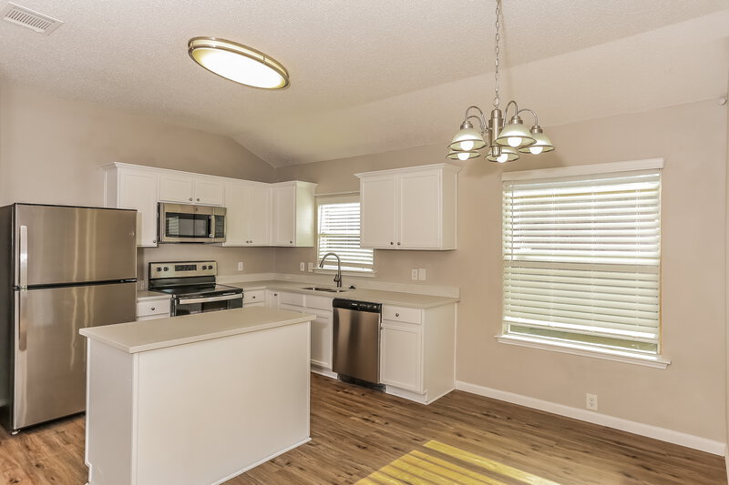 3,200/Mo, 1401 Anglican Dr Arlington, TX 76002 Kitchen View