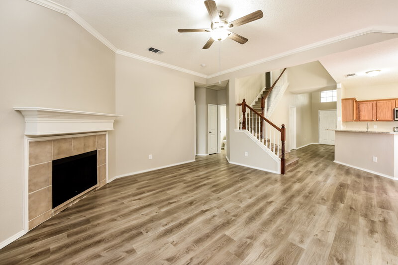 2,510/Mo, 3600 Aldersyde Dr Fort Worth, TX 76244 Living Room View 2