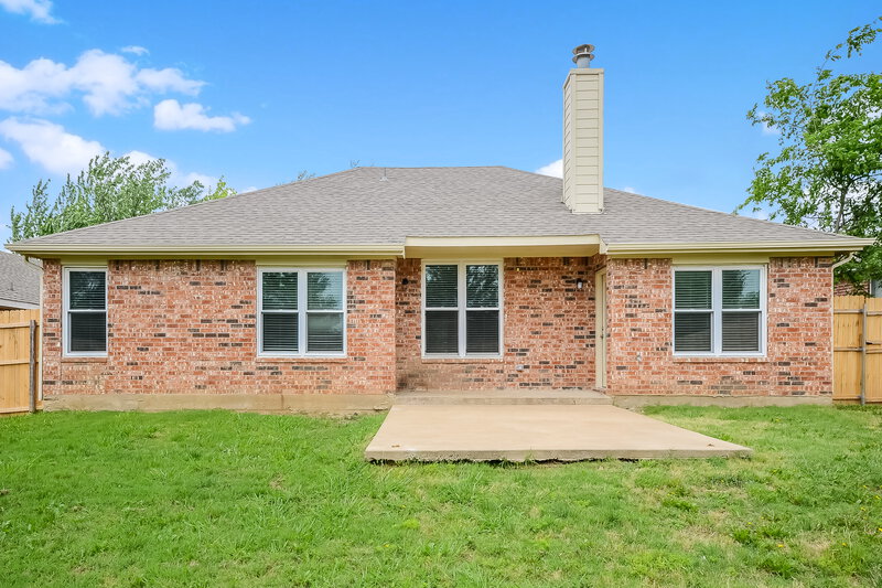 2,375/Mo, 104 S Rolling Meadows Dr Wylie, TX 75098 Rear View