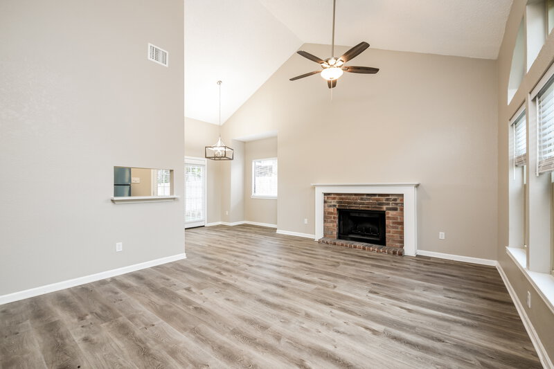 2,175/Mo, 210 Rodeo Dr Keller, TX 76248 Living Room View 3