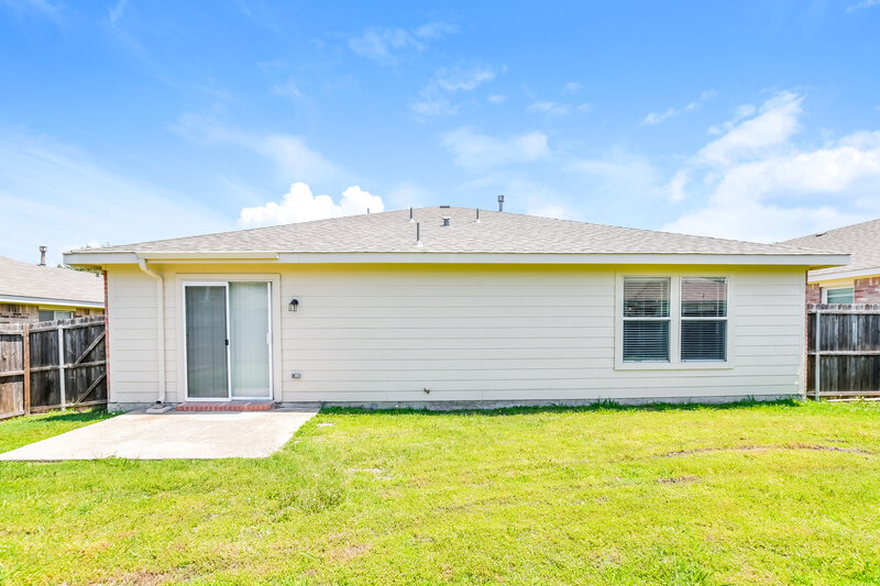2,405/Mo, 1535 Warrington Way Forney, TX 75126 Rear View