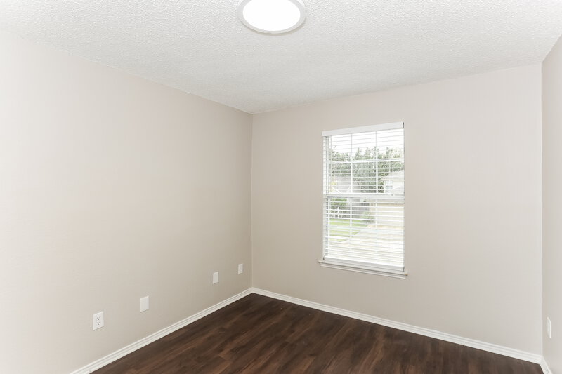 2,805/Mo, 2419 Bennington Dr Arlington, TX 76018 Bedroom View 2
