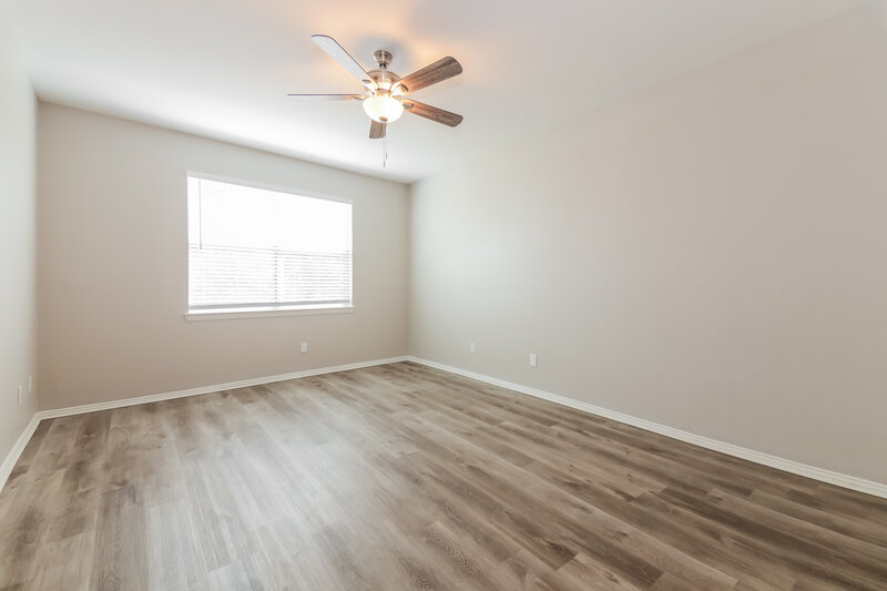 0/Mo, 1820 Plymouth Dr Providence Village, TX 76227 Main Bedroom View