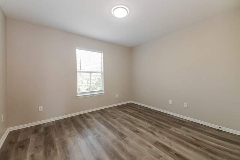 0/Mo, 1820 Plymouth Dr Providence Village, TX 76227 Bedroom View